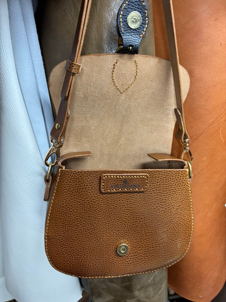 Leather country style crossbody
