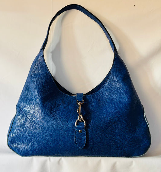 Pebble Italian leather shoulder bag lined